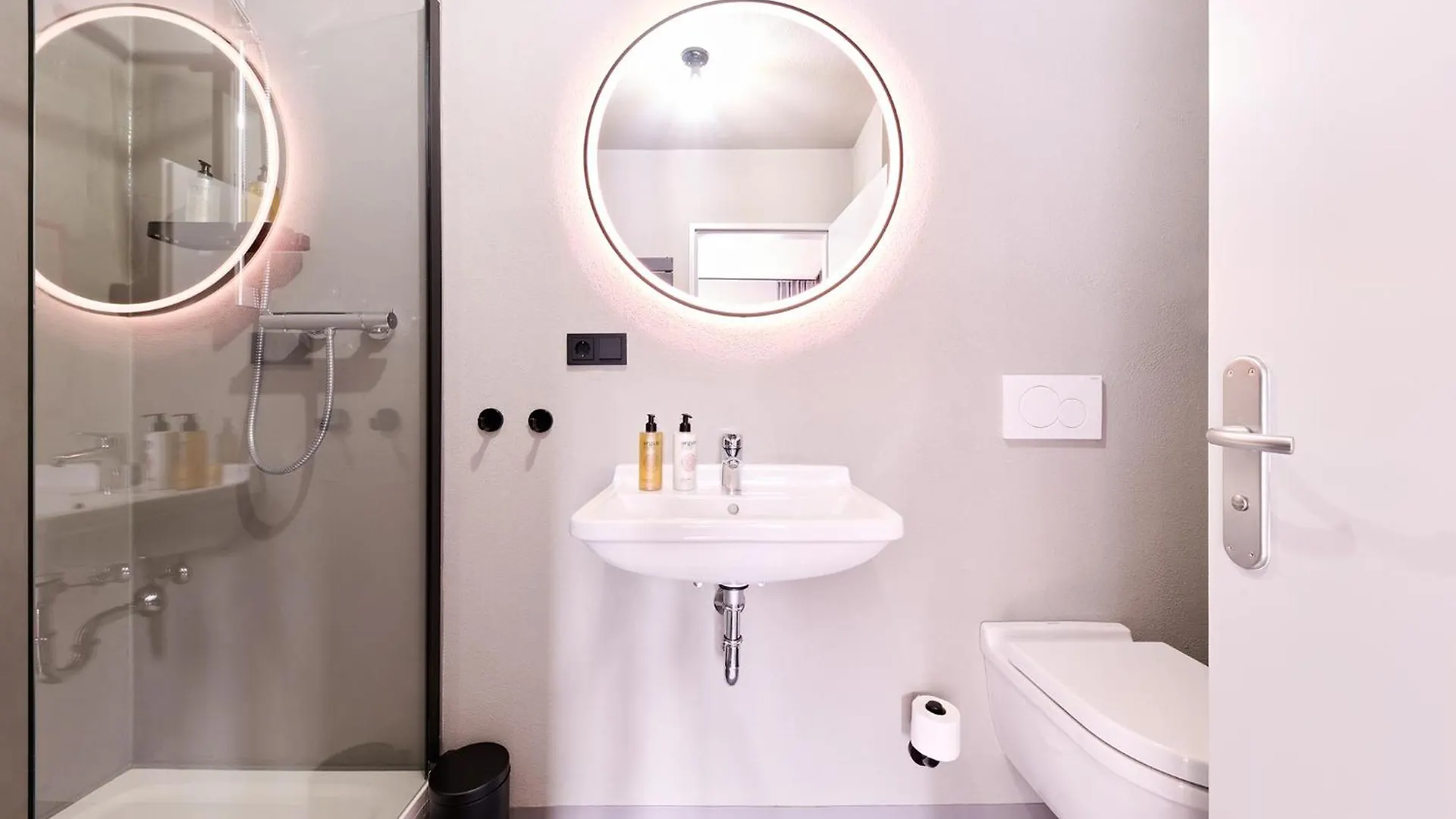 Xzllenz Kueche Bad S-Bahn Parken Smart-Tv Wellbeing Apartment Neunkirchen am Sand