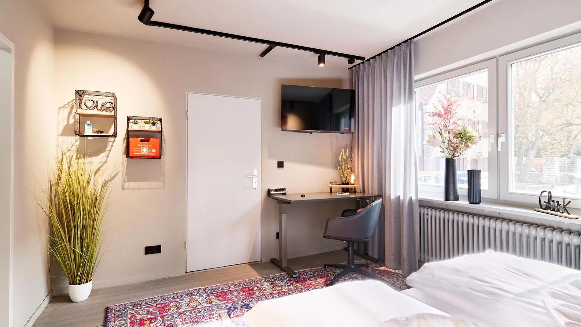Xzllenz Kueche Bad S-Bahn Parken Smart-Tv Wellbeing Apartment Neunkirchen am Sand